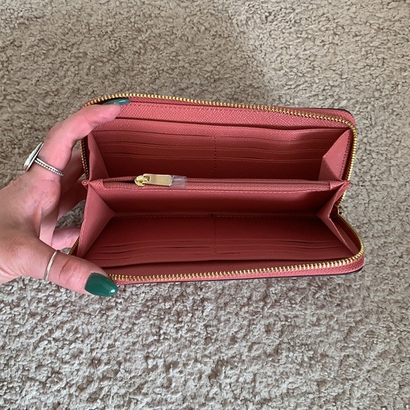 Coach Wallet - Picture 2 of 3